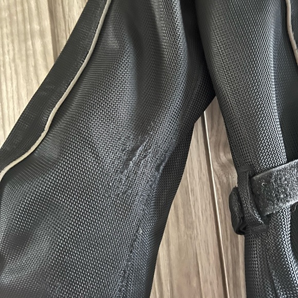 Harley Davidson Mesh Riding Jacket with body armor - Picture 2 of 5